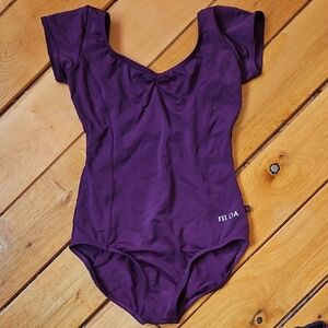 Princess Seams Cap Sleeves with Pinched Front, Mid Back Leotard Plum color
